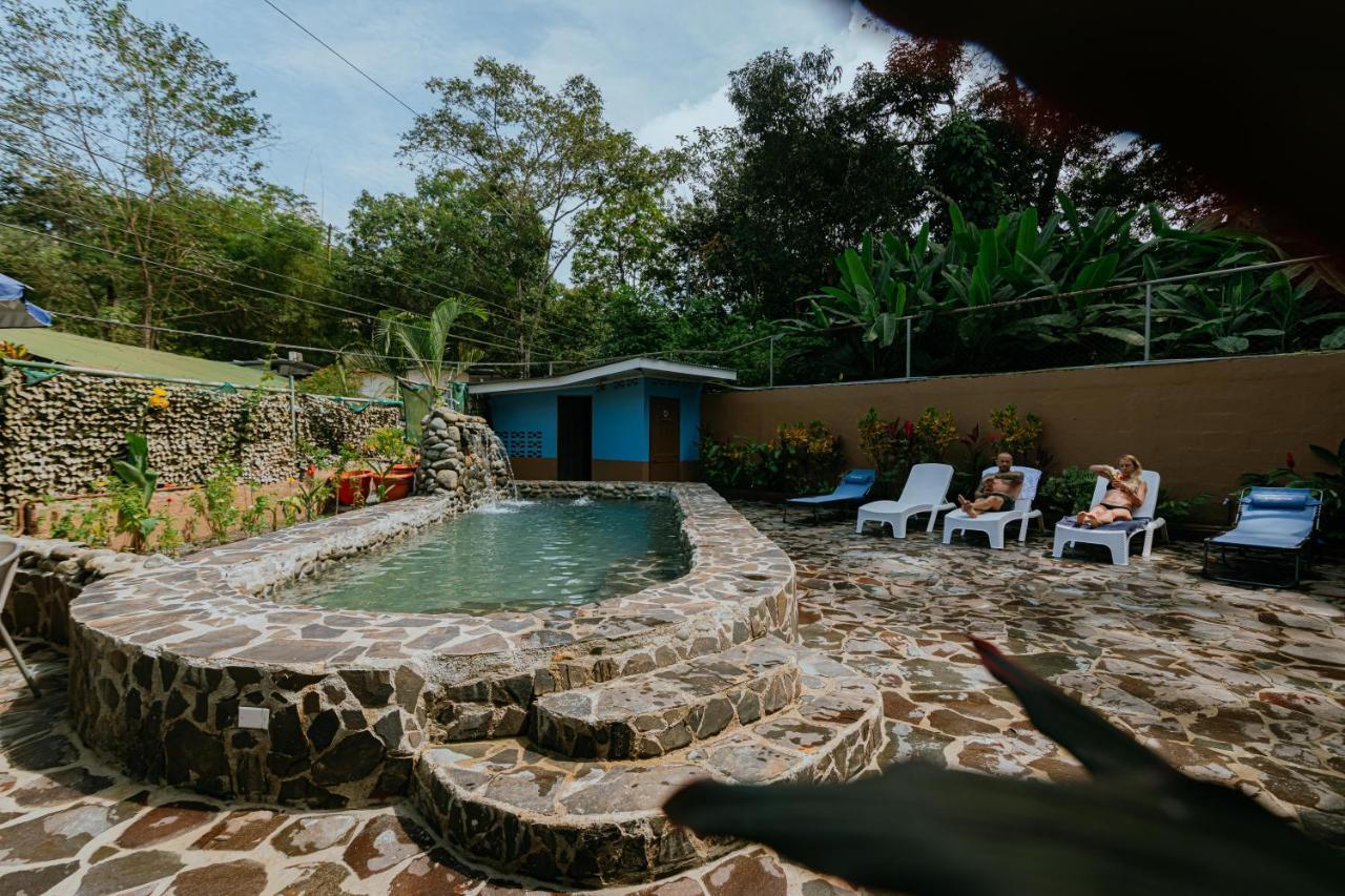 Oasis Diverse Adult Retreat Quepos Buitenkant foto